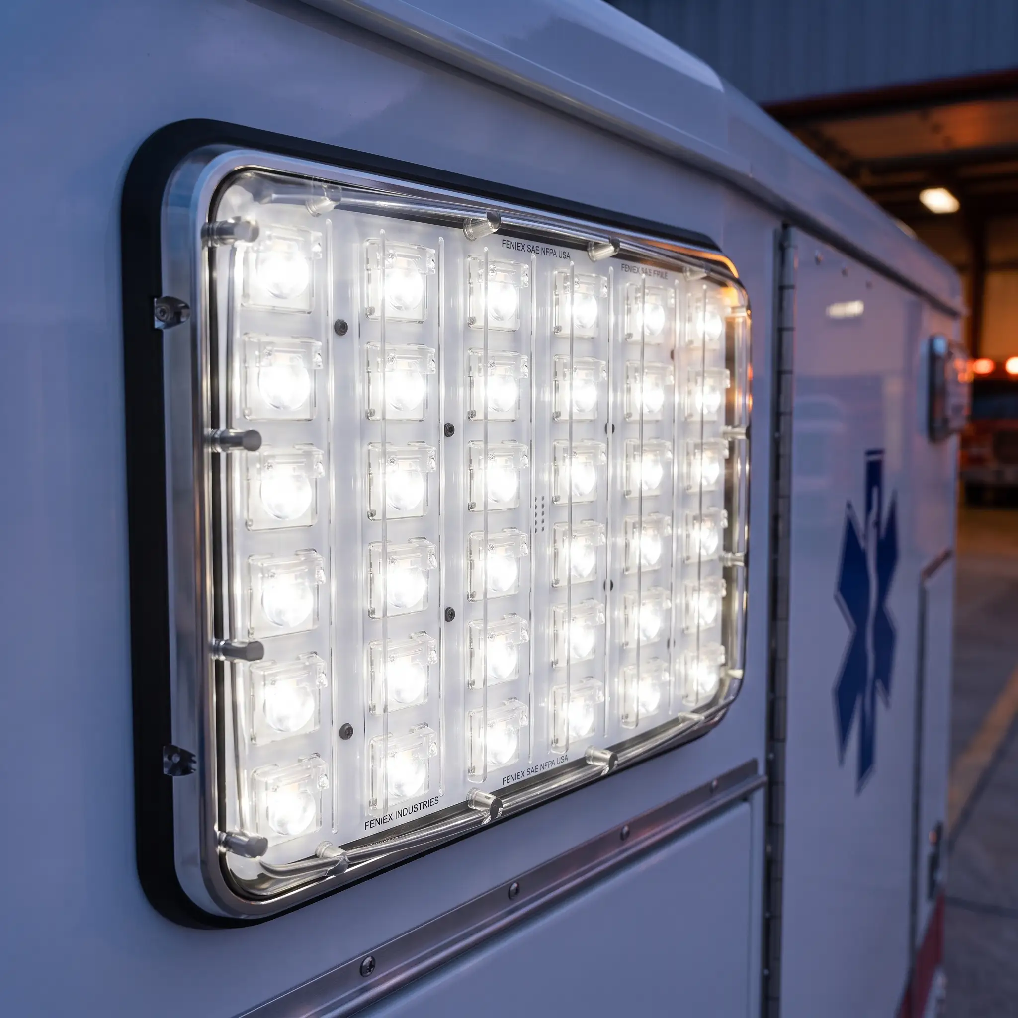 Down Lux 9x7 — installed on the vehicle