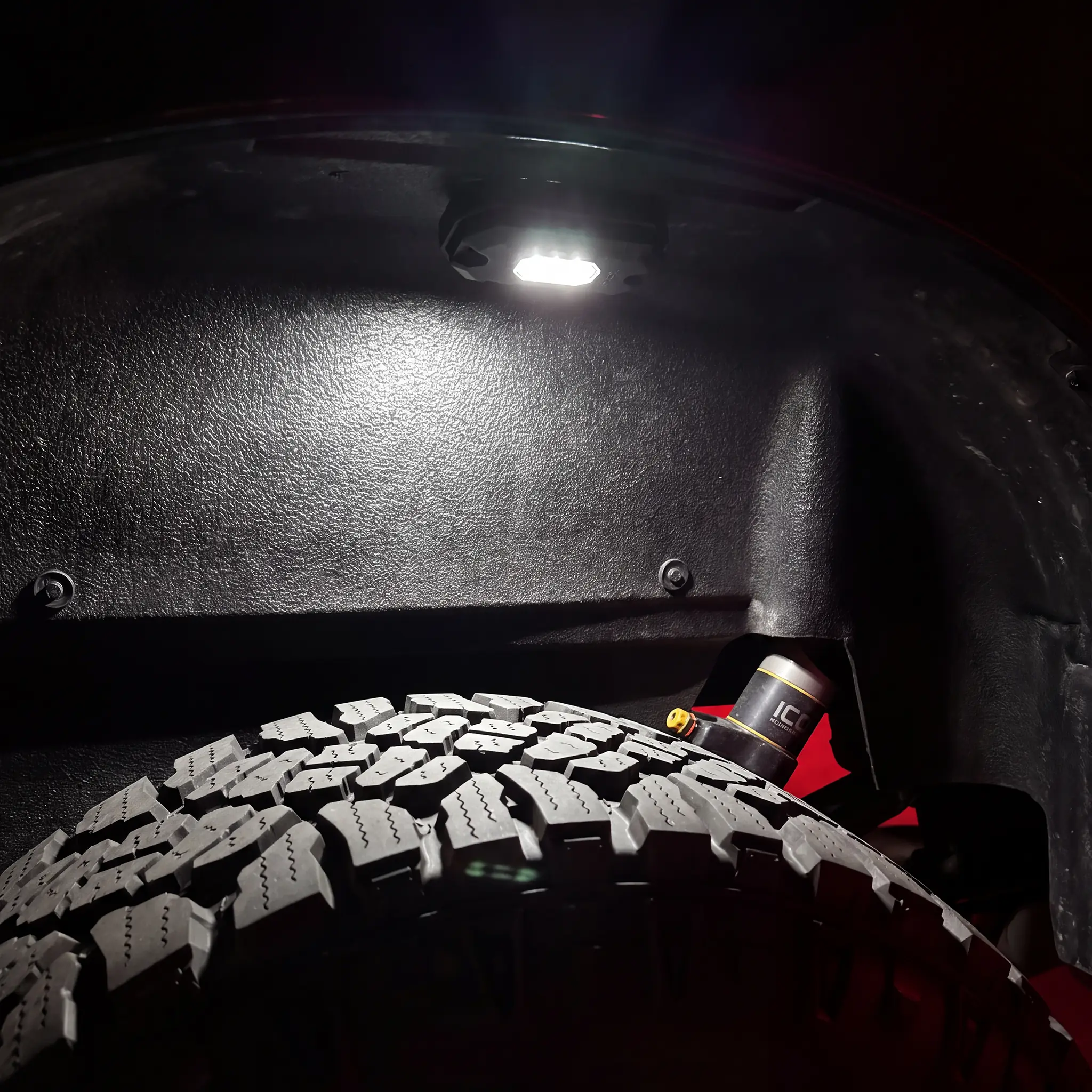 3&Prime; Micro Light — installed on the vehicle