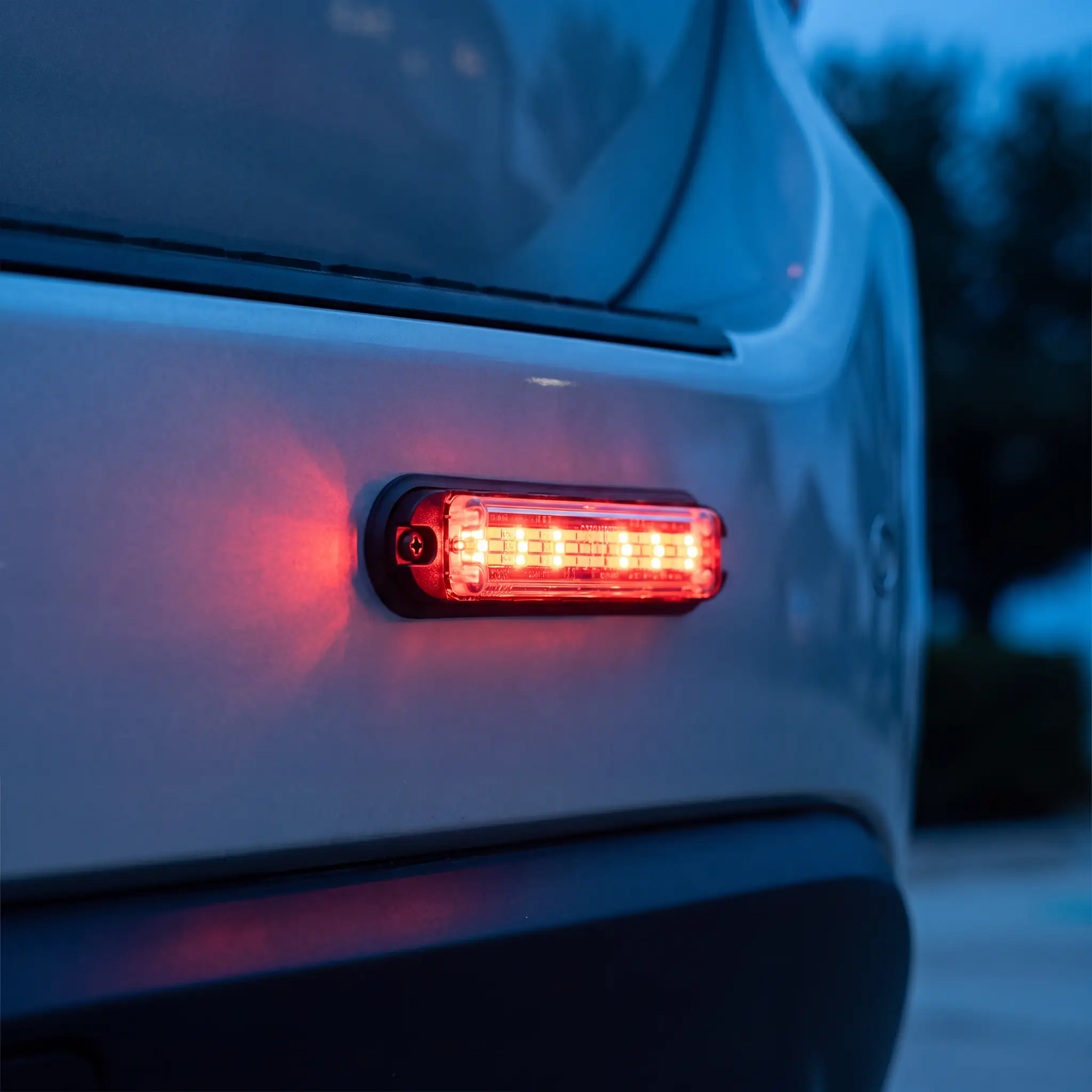 Q Flat Surface Mount — installed on the vehicle