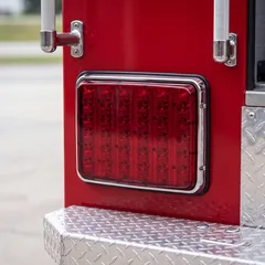 Brake-Tail-Turn Lux 9x7 — installed on the vehicle